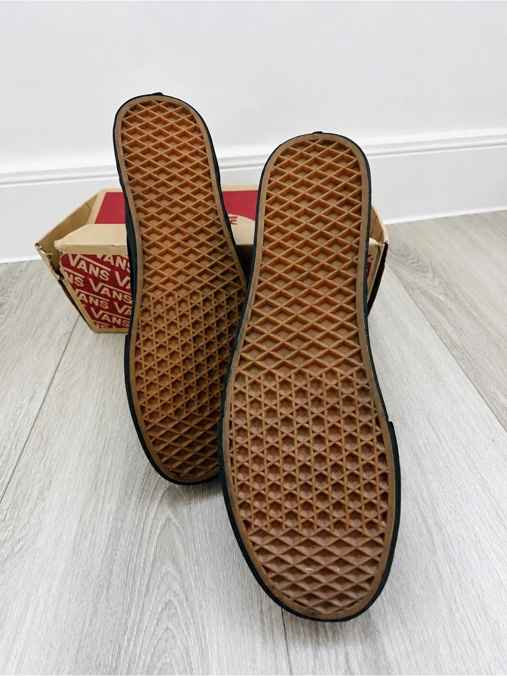 Vans Classic Slip-On Men 12 Dark Green Velvet Black Gum Sole
